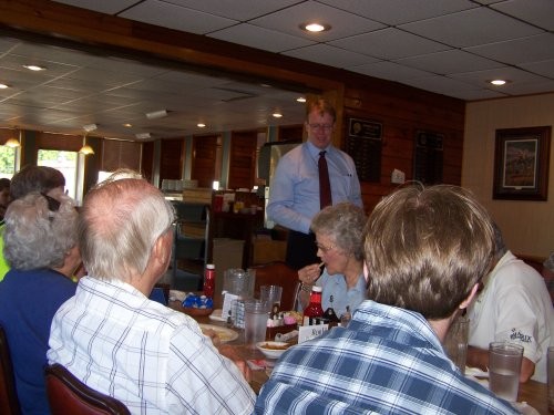 State Senator Hogg Brings Campaign To Le Mars